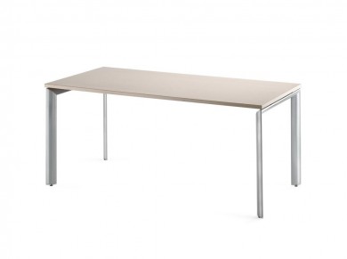 Romana Desks