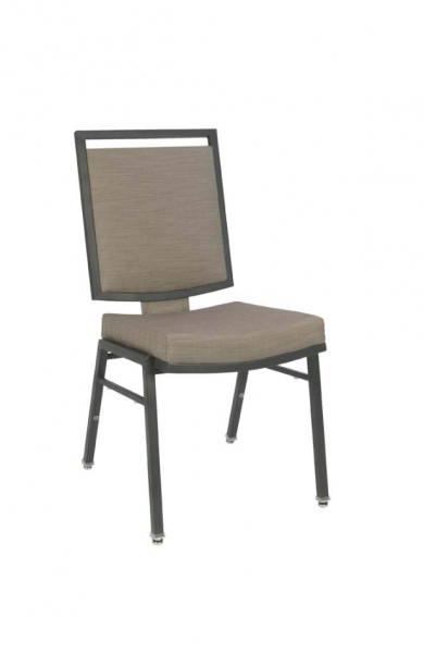 Leoti Banquet Chair 