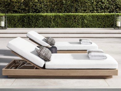 Lucia Chaise