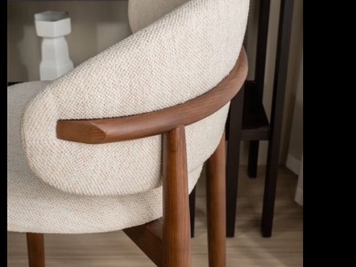 Lauzon Stool
